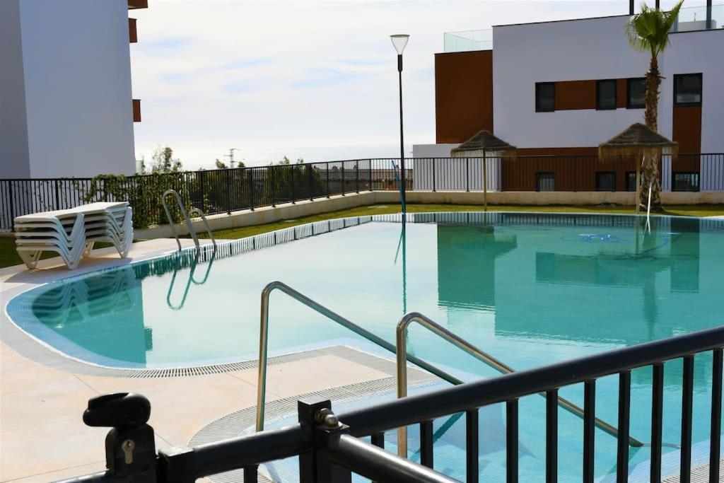 Casa Kerr - Luxury Apt - Sleeps 9 - Los Boliches Apartment Malaga Exterior photo