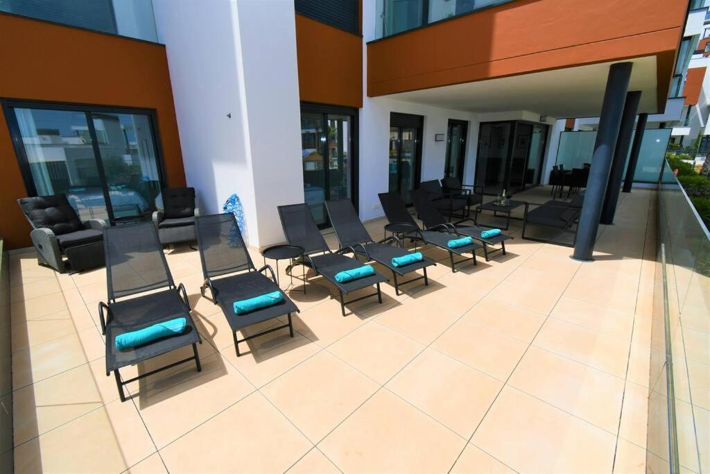 Casa Kerr - Luxury Apt - Sleeps 9 - Los Boliches Apartment Malaga Exterior photo